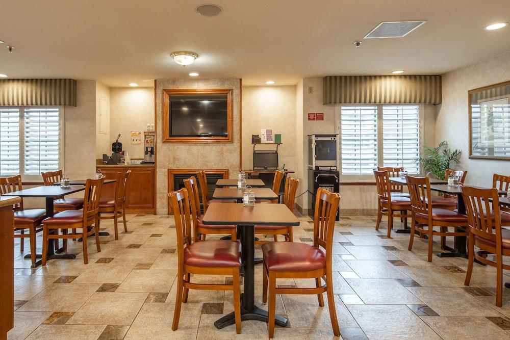 阿瑟顿公园旅馆及套房酒店 红木城 外观 照片